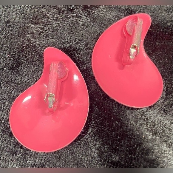 Pink Teardrop Shape Clip On Earrings 80s - Picture 2 of 3